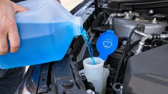 Líquido limpiaparabrisas: por qué no usar agua de la canilla